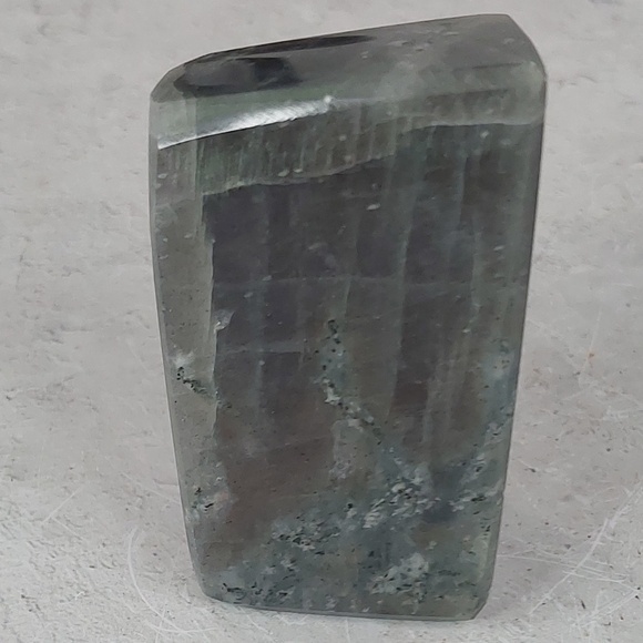 Purple Labradorite Freeform | Protection, Intuition & Spiritual Growth - Picture 4 of 4